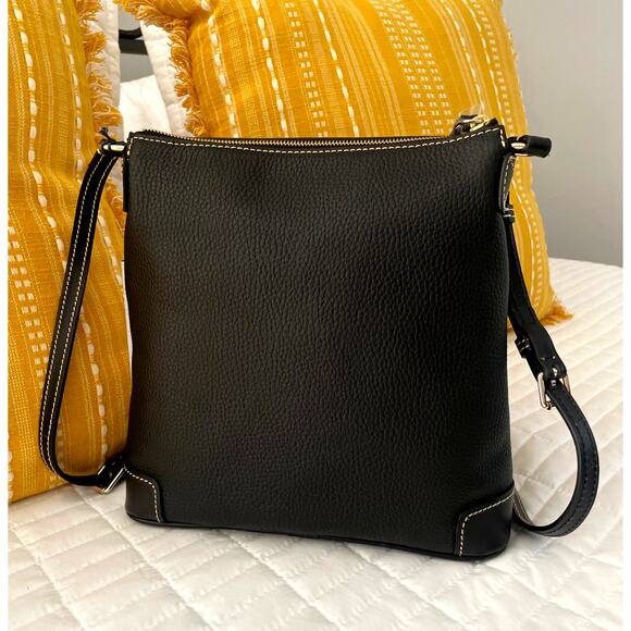 Dooney and Bourke Pebble Grain Small Tassel Crossbody Dust Bag & Registration - Picture 4 of 6